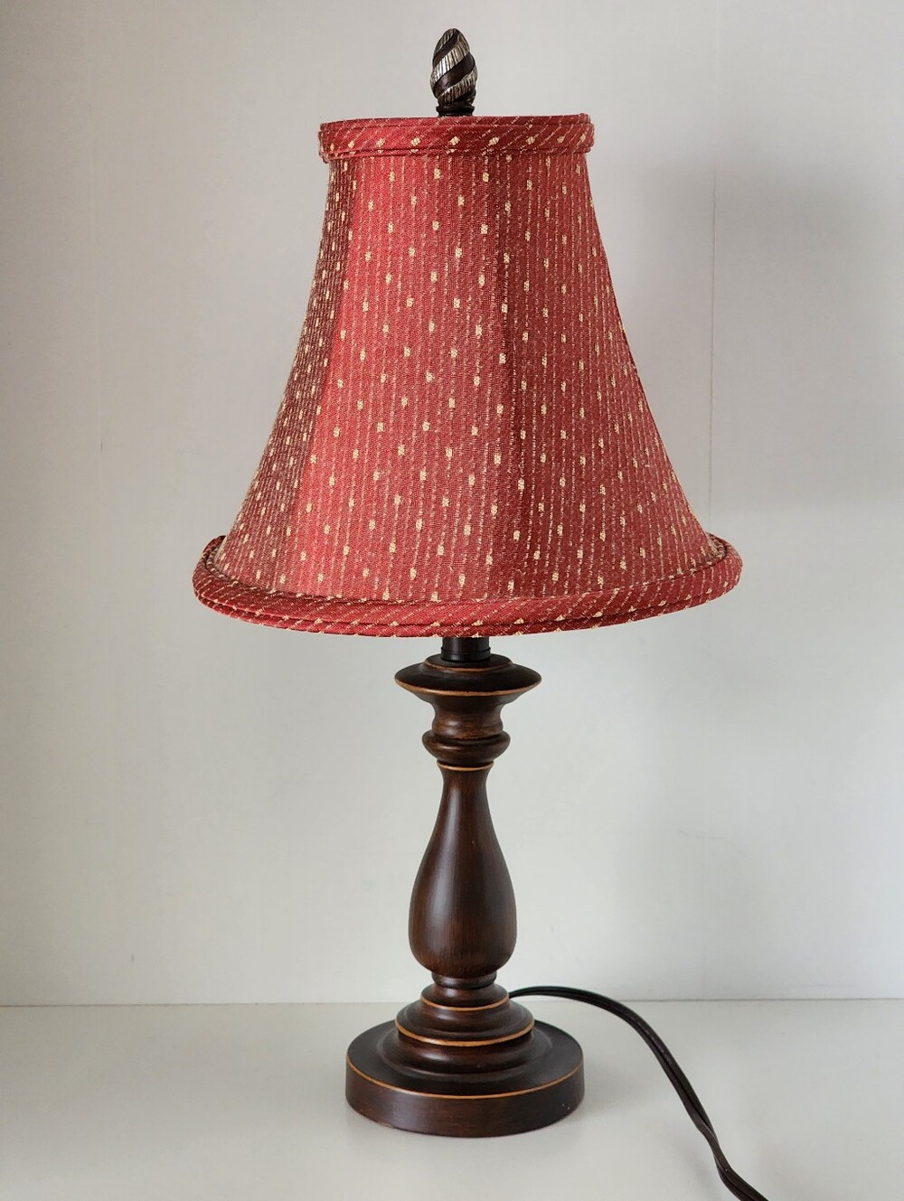 Vintage Red and Brown Metal Table Lamp